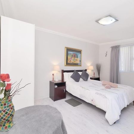 Redsky Self Catering Agulhas Apartment ภายนอก รูปภาพ