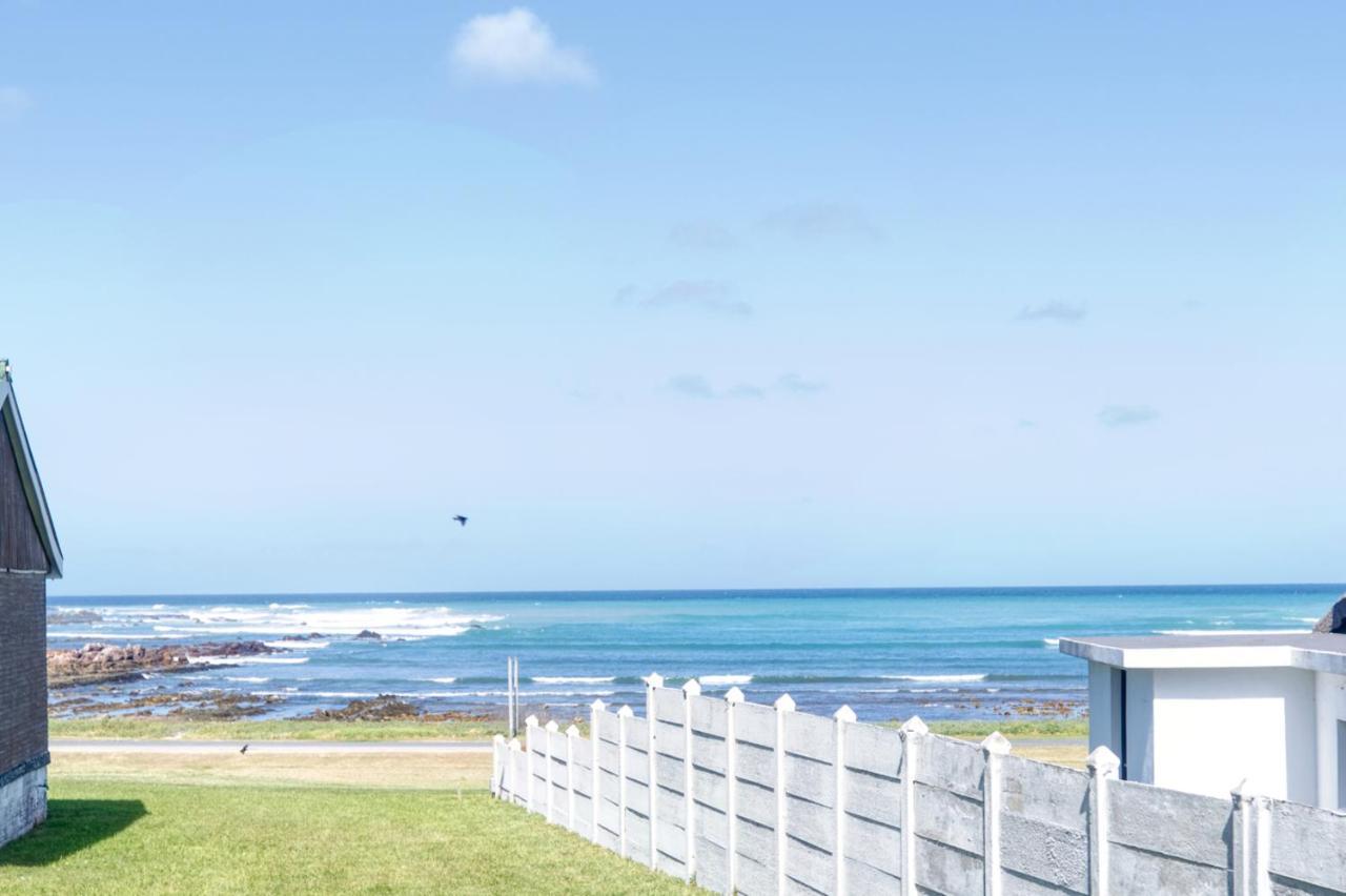 Redsky Self Catering Agulhas Apartment ภายนอก รูปภาพ