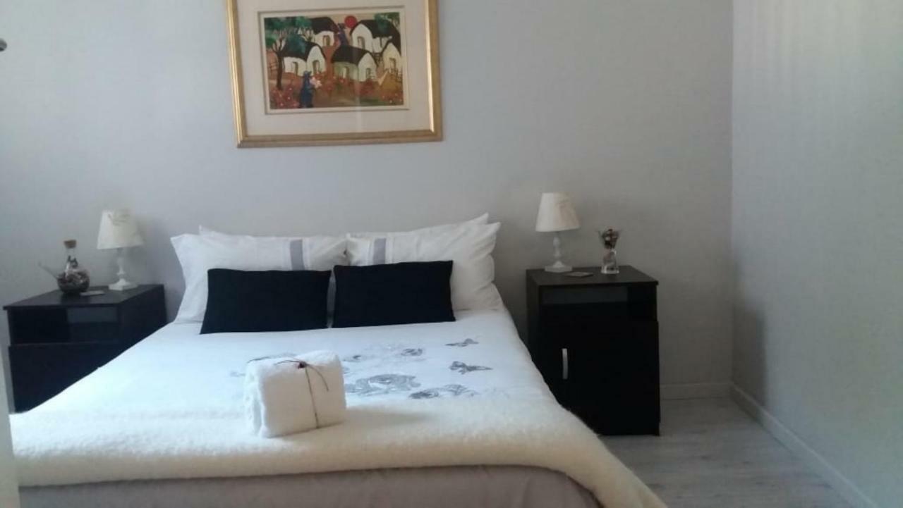 Redsky Self Catering Agulhas Apartment ภายนอก รูปภาพ